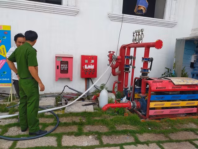 Tin nong ngay 10/9: Su that “bach xa” xuat hien tai dinh lang Bac Giang-Hinh-2