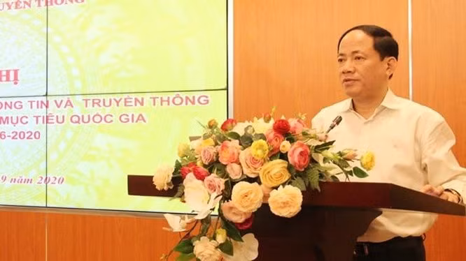 Tháng 9/2013, ông Phạm Anh Tuấn được bổ nhiệm giữ chức Tổng giám đốc, Thành viên Hội đồng thành viên Tổng công ty Bưu điện Việt Nam.