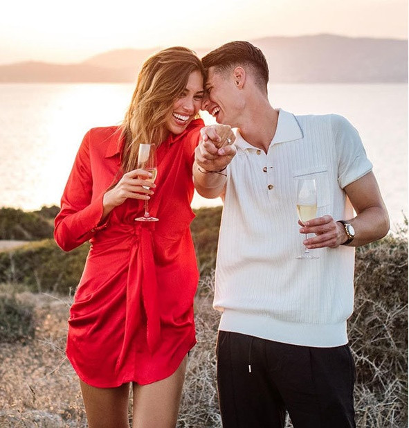 Thu mon Kepa dat nhat lich su dinh hon voi Hoa hau