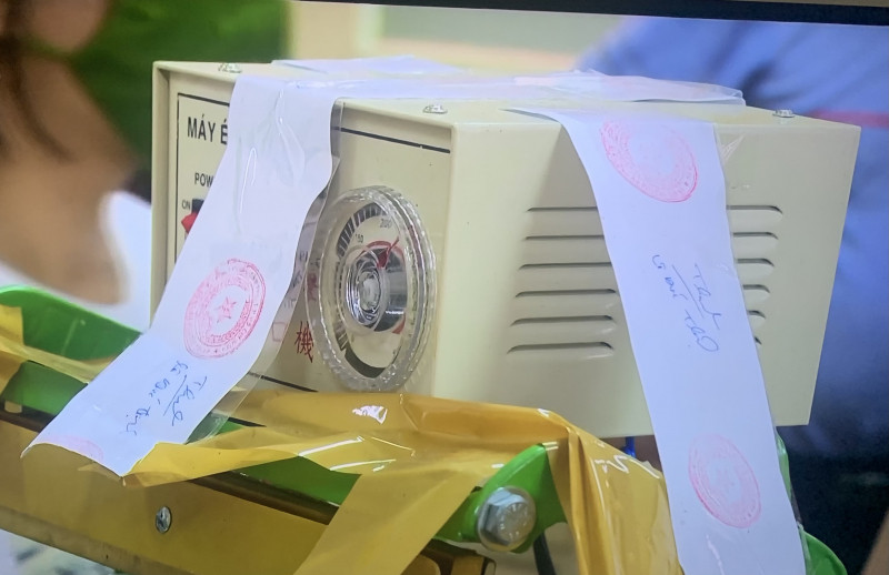 Công an quận Nam Từ Liêm đã phối hợp với Công an quận Tân Phú (TPHCM) xác minh làm rõ đối tượng sử dụng zalo “Minh Quân” có nhân thân là Lê Đức Thịnh (SN 1994; ở Quảng Ngãi) và bắt giữ các đối tượng liên quan trong đường dây sản xuất, vận chuyển và mua bán trái phép chất ma túy ngụy trang sản phẩm tăng cường sinh lực là: Trần Công Danh (SN 1993), Võ Văn Mỹ (SN 1997), Phạm Quang Trung (SN 1993), Nguyễn Ngọc Khánh (SN 1988), đều trú tại tỉnh Quảng Ngãi, hoạt động buôn bán ma tuý tại địa bàn TP HCM từ đầu năm 2022 đến nay.