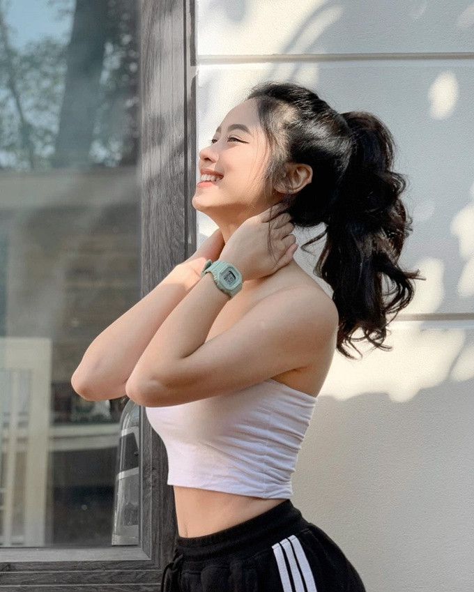 'Hot girl thi phi' Han Hang cham dien do khoe vong 1, de lo vong 3-Hinh-8