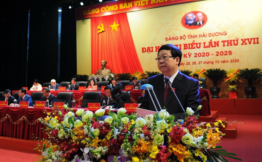 Ông Nguyễn Dương Thái cũng chịu trách nhiệm chính, trách nhiệm người đứng đầu về những vi phạm, khuyết điểm của Ban cán sự đảng UBND tỉnh, UBND tỉnh nhiệm kỳ 2016-2021 và Ban Chỉ đạo phòng, chống dịch của tỉnh.