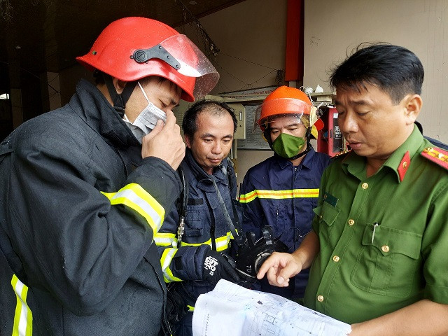 Chay karaoke An Phu, 33 nguoi chet: Khan truong khoi to vu an-Hinh-5