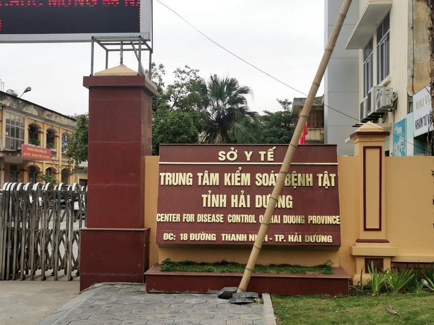 Đến nay, Bộ Công an đã khởi tố, bắt giam 4 bị can ở Hải Dương gồm ông Phạm Xuân Thăng – nguyên Bí thư Tỉnh ủy Hải Dương; ông Phạm Mạnh Cường – nguyên Giám đốc Sở Y tế Hải Dương; ông Phạm Duy Tuyến – cựu Giám đốc CDC Hải Dương và Nguyễn Mạnh Cường – nguyên kế toán CDC Hải Dương.