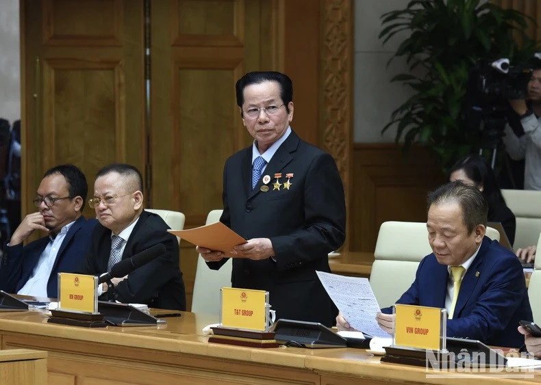 Cần tích cực tháo gỡ về thể chế chính sách để doanh nghiệp tư nhân phát triển - Hình 2 Can tich cuc thao go ve the che chinh sach de doanh nghiep tu nhan phat trien-Hinh-2