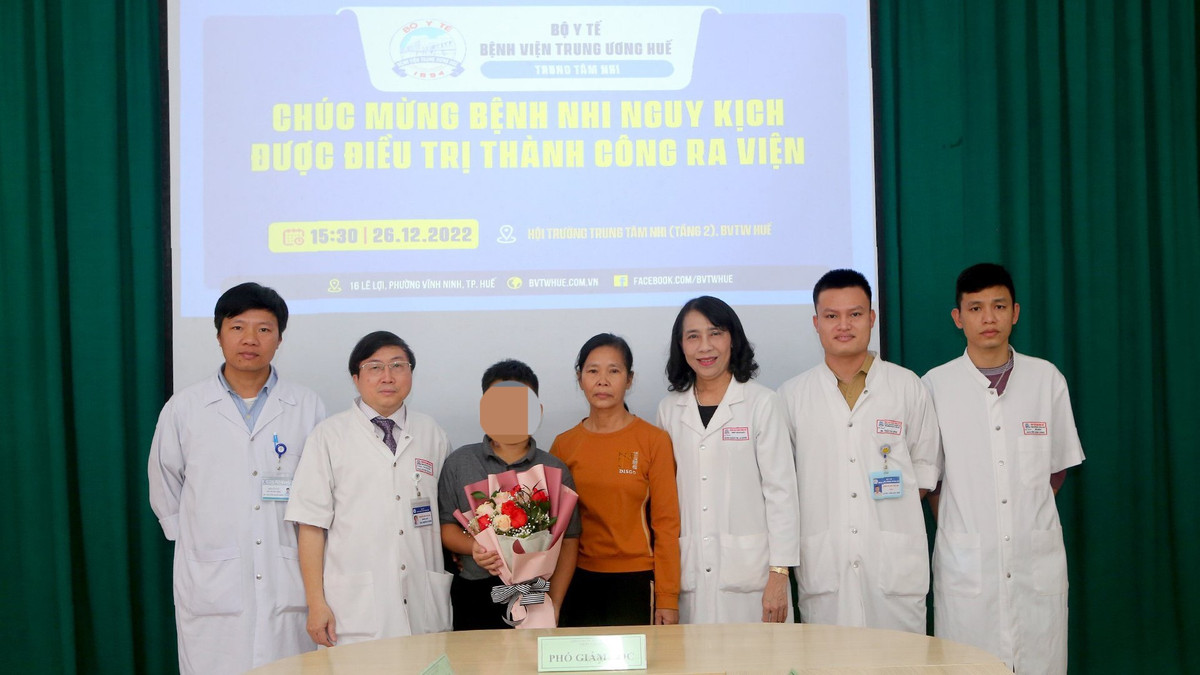 Quảng Bình: Bệnh nhi 10 tuổi nhiễm khuẩn huyết được cứu sống nhờ ECMO Quang Binh: Benh nhi 10 tuoi nhiem khuan huyet duoc cuu song nho ECMO