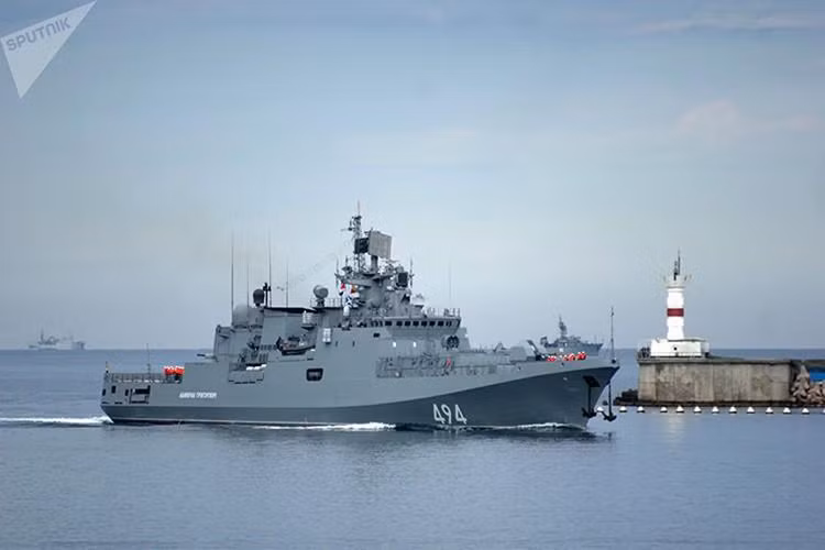  Đô đốc Makarov và Đô đốc Grigorovich là 2 tàu hộ vệ thuộc Đề án 11356PM do Nga phát triển, được biên chế cho Hạm đội Biển Đen trong giai đoạn 2016-2017.