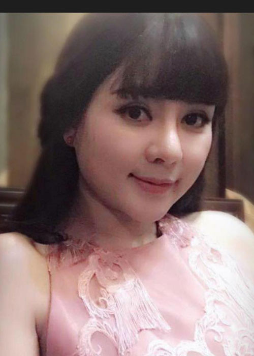 NSƯT Hà Thuỷ, giảng viên trường Đại học Văn hoá Nghệ thuật Quân đội cũng là người thầy dẫn dắt Lê Mận trong nhiều năm cho biết, Lê Mận có trải nghiệm phong phú, giọng hát đằm thắm hơn, đời hơn, sâu hơn và ngày càng khẳng định vị trí của mình trong làng nhạc Việt.