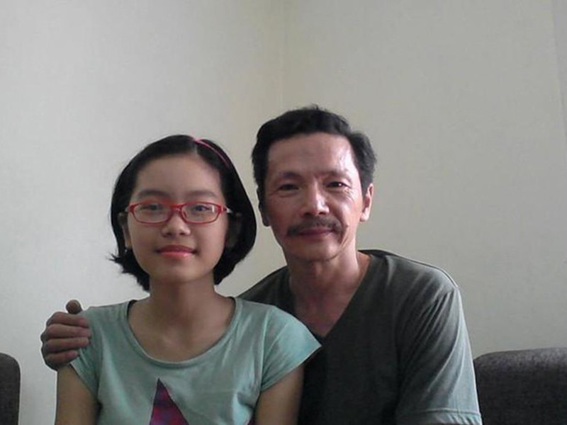 Nghệ sĩ Trung Anh từng tâm sự rằng có lẽ vì thấy bố vất vả nên từ bé, các con của anh không muốn theo nghệ thuật. Ảnh: VTC