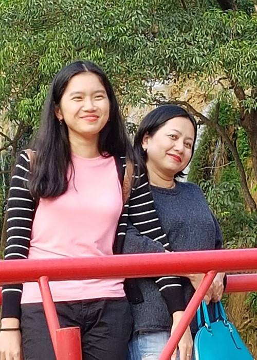 Thục Anh ra dáng thiếu nữ xinh đẹp ở tuổi 17.