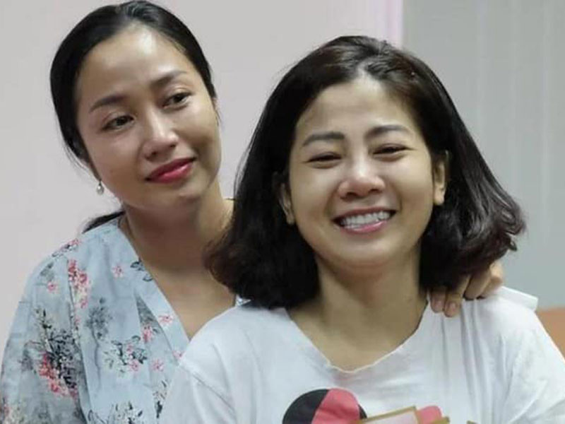 MC Ngọc Châu tiết lộ thêm, mặc dù đau đớn khắp người nhưng Mai Phương vẫn kiên trì và nghị lực. Nữ diễn viên hầu như không than thở với người thân, bạn bè.