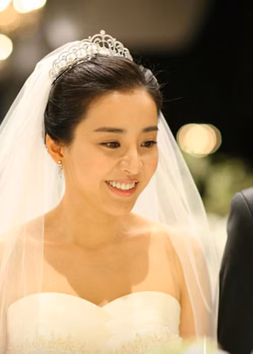 Năm 2008, Park Eun Hye kết hôn với một doanh nhân hơn 4 tuổi tên Kim Han Sup. Sau đó, cô tạm ngừng công việc trong làng giải trí.