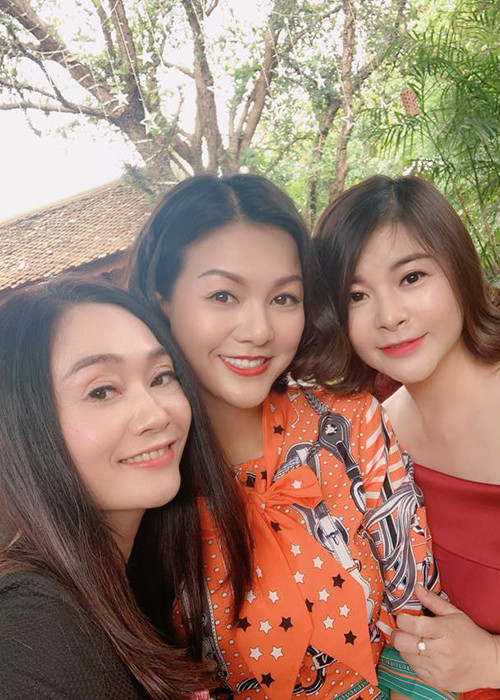 Đảm nhận vai "tiểu tam trung niên" Linh trong "Đừng bắt em phải quên" là diễn viên Kim Oanh.