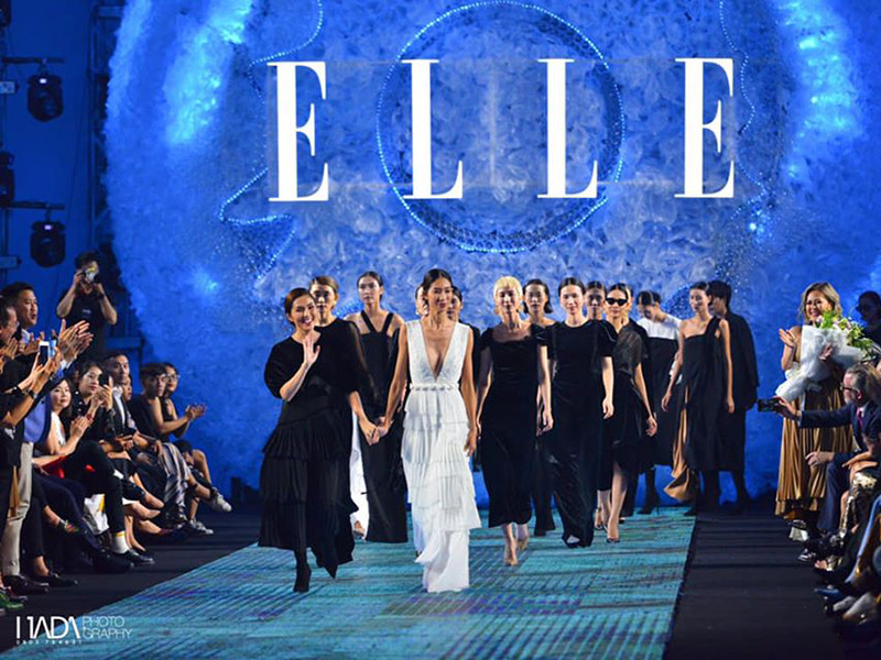 Cuộc sống hiện tại của Hà Tăng khiến nhiều người phải ngưỡng mộ. Mời quý độc giả xem video "Tiên Nguyễn lần đầu lên tiếng sau khi nhiễm Covid-19". Nguồn VTC Now