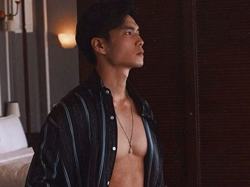 Huy Trần sinh năm 1990, là Việt kiều Đức. Hiện tại, anh là một doanh nhân.