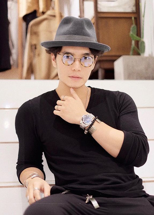 Người hâm mộ Hương Giang rất mong chờ Huy Trần và nữ ca sĩ chuyển giới là cặp đôi mới.