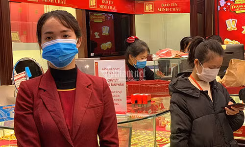 Gia vang hom nay 1/3: Vang lao doc-Hinh-2