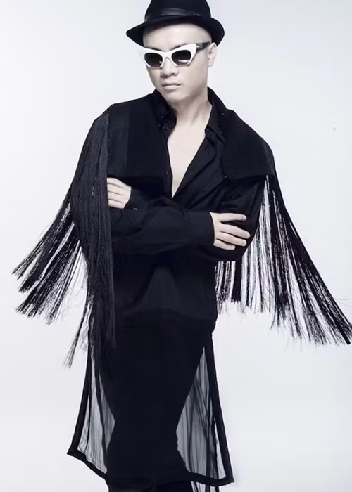 Khi được hỏi về độ xác thực, Đỗ Mạnh Cường cho biết có quay cả clip nhưng vì lúc đó quá đau đớn nên không thể đăng tải trên trang cá nhân.