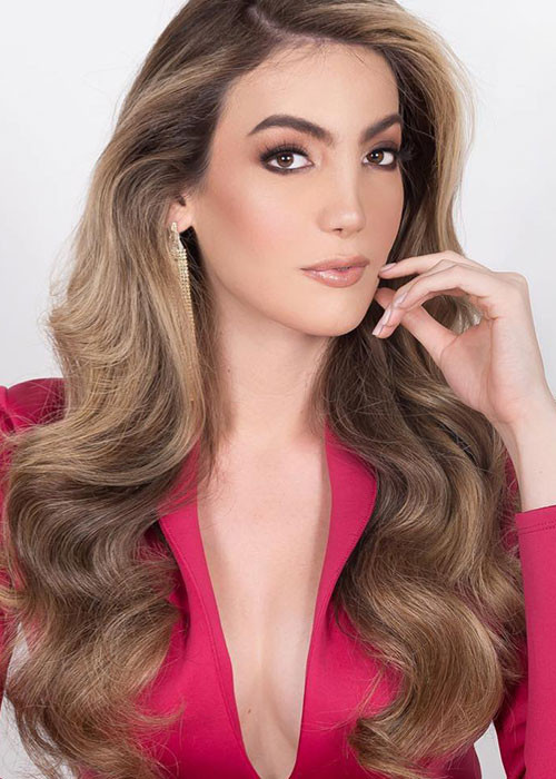 Valentina là thí sinh Mexico thứ hai đăng quang trong lịch sử Hoa hậu Chuyển giới Quốc tế.