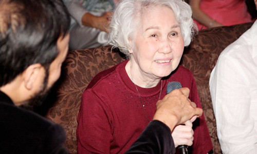 Gia dinh khong to chuc le vieng danh ca Thai Thanh vi Covid-19