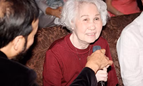 Gia dinh khong to chuc le vieng danh ca Thai Thanh vi Covid-19