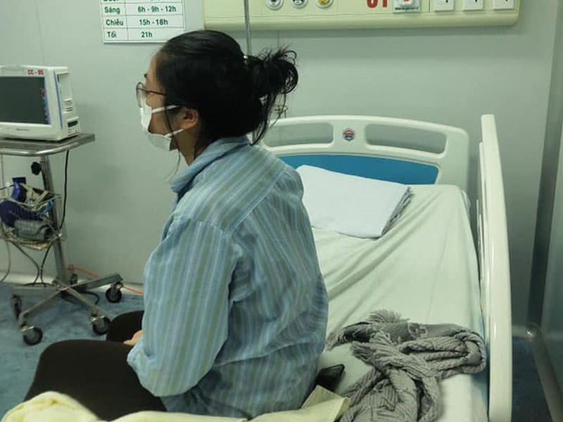 Sao Viet nao tham du show thoi trang co benh nhan thu 17 nhiem COVID-19?