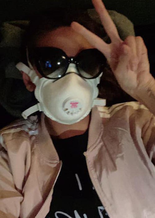 Nữ siêu mẫu đã chuẩn bị tâm lý nên thấy bình thường khi được yêu cầu đi cách ly tập trung.