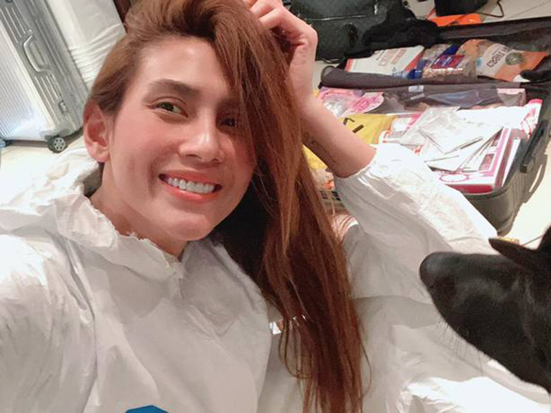 Võ Hoàng Yến chia sẻ trên Vnexpress, cô sang Mỹ đón Tết cùng bạn trai, dự định sẽ về nước khi tình hình dịch bệnh ổn định.