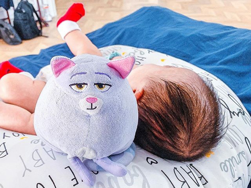 Bé Connor - quý tử nhà Lan Khuê trông trắng trẻo, bụ bẫm.