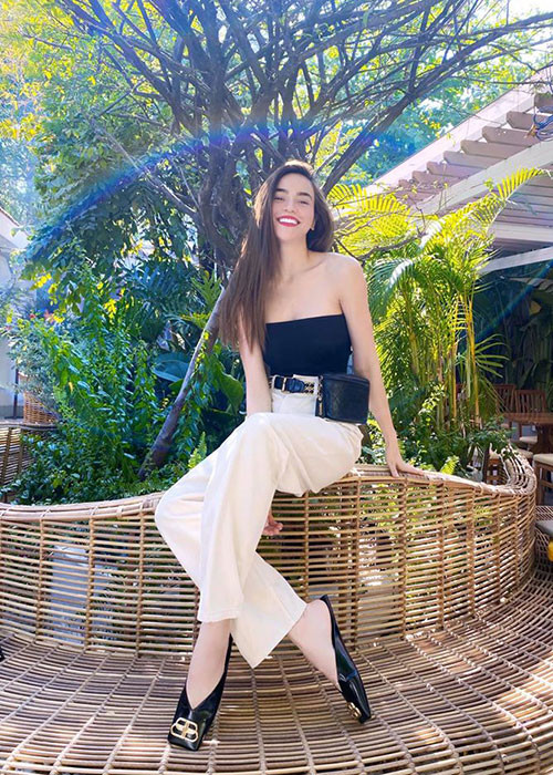 Ít mỹ nhân Việt nào có thể bì kịp Hồ Ngọc Hà về sắc vóc.