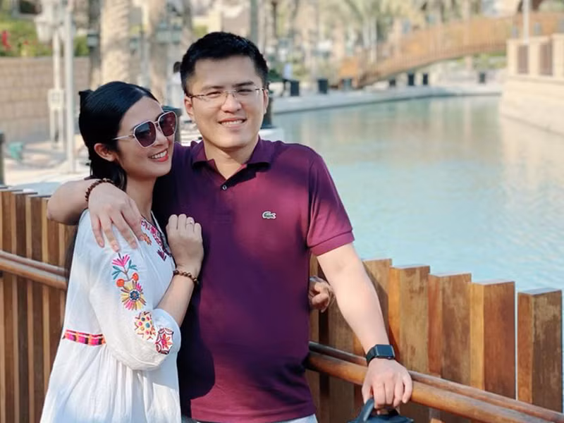 Trên trang cá nhân, Phú Đạt đang đặt ảnh đại diện là khoảnh khắc bên Ngọc Hân.