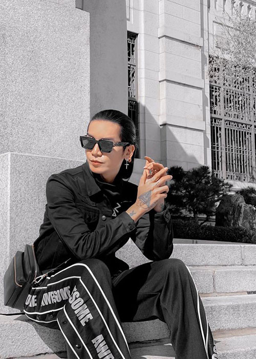 Khi bệnh dịch Covid-19 bùng phát ở Hàn Quốc, BB Trần vội trở về nước và tự cách ly ở nhà.