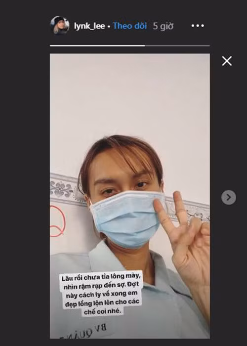 Nam ca sĩ cho biết nơi cách ly rộng rãi và bình yên. Anh cảm thấy rất tốt vì mọi người nhiệt tình, đồ ăn được tự chọn. Lynk Lee còn cho biết bản thân không mang theo nhiều đồ dùng cá nhân, đặc biệt là trang phục, bởi người cách ly được phát quần áo mỗi ngày.