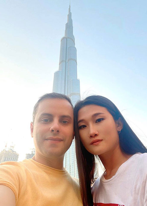 Ông xã của Kha Mỹ Vân tên Luigi Menghini, là người Italy và hoạt động trong lĩnh vực kinh doanh. Cặp đôi sinh cùng ngày cùng tháng và tình cờ quen nhau trong một bữa tiệc tại Italy.