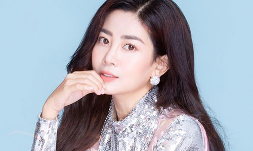 Dien vien Mai Phuong qua doi o tuoi 35 vi ung thu