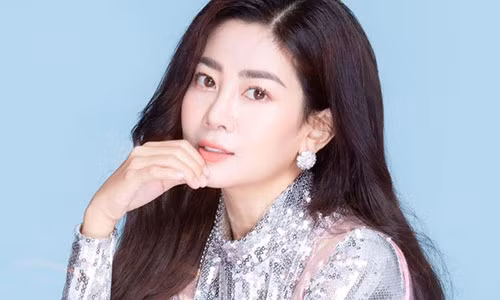 Dien vien Mai Phuong qua doi o tuoi 35 vi ung thu