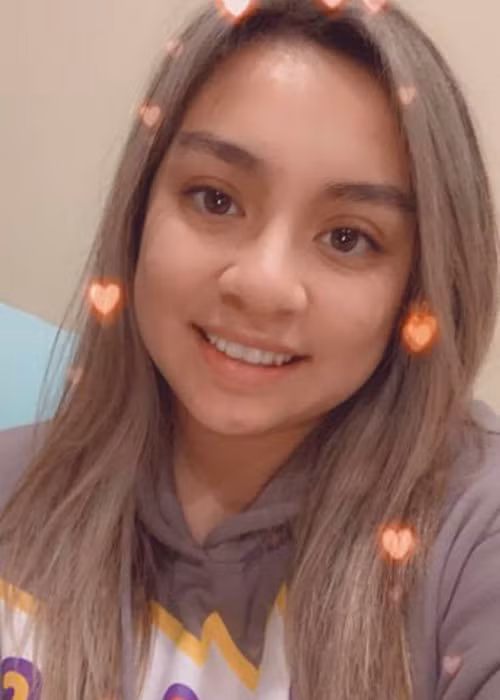 Con gái ruột của Phi Nhung hiện làm y tá điều dưỡng tại một trung tâm y tế lớn ở Mỹ.