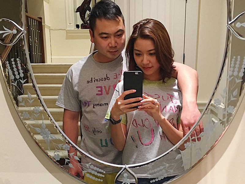 Chuyện tình của cặp đôi tan vỡ năm 2017. Người thông báo chia tay là Á hậu Thúy Vân.