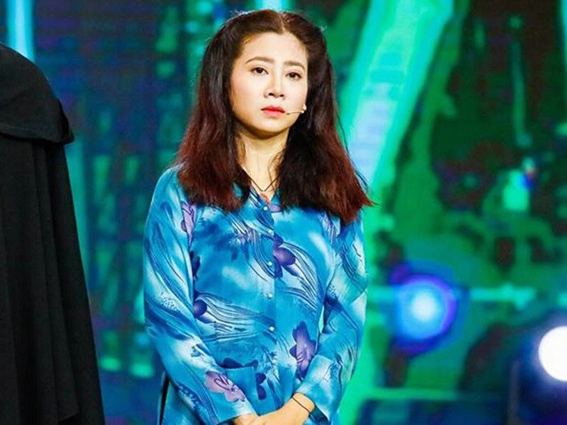 Mai Phương đầu quân cho sân khấu kịch Phú Nhuận. Cô đã có nhiều vai diễn ấn tượng trong các vở diễn như: “Người vợ ma”, “Liveshow những người cha”, “Nhiệm vụ bất khả thi”... Ảnh: Giao thông