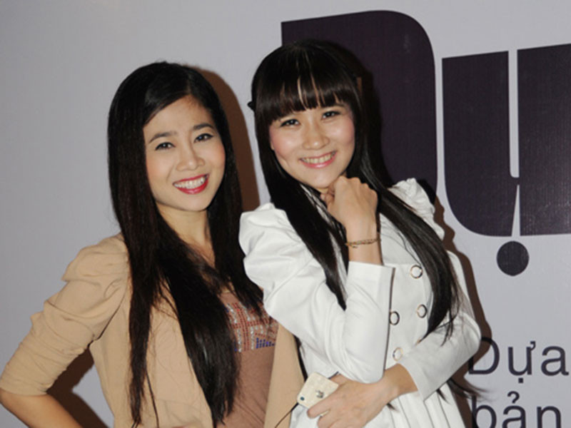 Mai Phương còn lấn sân ca hát khi cùng Ngô Trác Linh cho ra mắt sản phẩm đầu tiên - album “Ước mơ của thiên thần”. Album gồm 4 ca khúc solo và 1 bài song ca trong đó bài hát được Mai Phương kì vọng nhất là “Không còn nước mắt” được sáng tác bởi Nguyễn Văn Chung. Ảnh: Vietnamnet