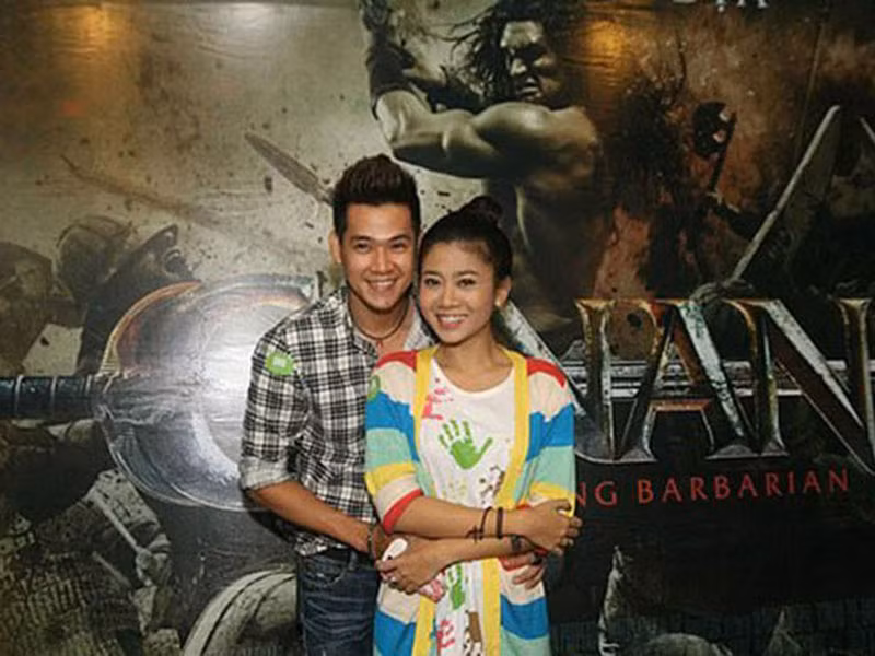 Quyết định chia tay đúng hay sai thì chỉ có Mai Phương và Phùng Ngọc Huy rõ nhất. Tuy nhiên, điều quan trọng là khi không còn yêu nhau, cả hai vẫn cư xử với nhau một cách văn minh. Mai Phương không oán trách tình cũ. Phía Ngọc Huy, anh rất đau lòng khi người cũ bị bệnh nhưng vì gặp vấn đề về giấy tờ nên không về Việt Nam. Ảnh: Infonet