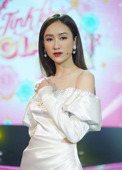 Năm 2015, Hà Thu đại diện Việt Nam tham gia cuộc thi Hoa hậu Liên lục địa.