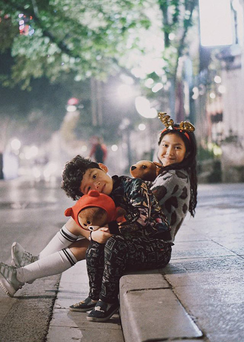 Cả Chíp và Bon đều đốn tim nhiều cư dân mạng.