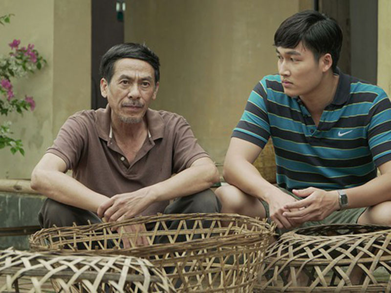 Trong “Cô gái nhà người ta”, nghệ sĩ Bùi Bài Bình đóng vai ông bố của Khoa. Ngoài đời, nam nghệ sĩ có tổ ấm hạnh phúc bên nghệ sĩ Ngọc Thu. Ảnh: Tiền Phong