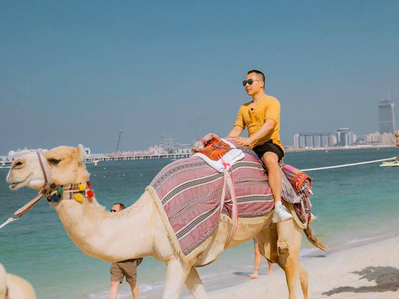 Trước khi cách ly, ông bầu gốc Nam Định vốn quen với cuộc sống xa hoa.