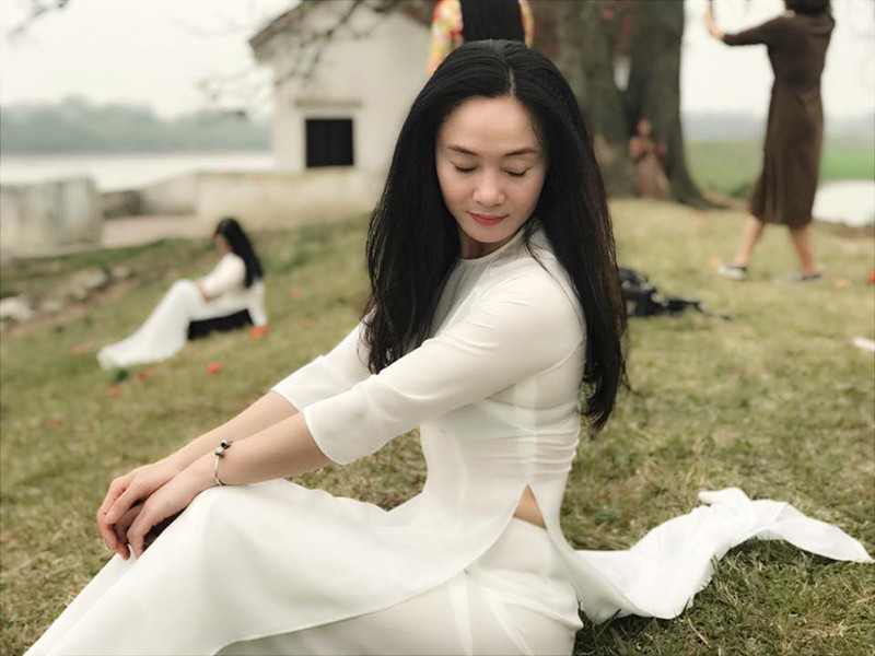 Ít ai biết, sau khi sinh con trai thứ hai, Quách Thu Phương gặp vấn đề về sức khỏe như thoái hóa đốt sống cổ, sống lưng, bệnh thấp khớp, dạ dày, men gan cao, huyết áp thấp. Ngoài ra, cô còn bị trầm cảm.