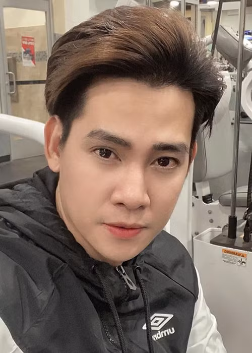 Thực tế, khi biết Mai Phương mang bầu, Phùng Ngọc Huy quay lại, chăm sóc cô và đứa con trong bụng. Sinh nhật 1 tuổi của con gái, anh cũng xuất hiện để làm tròn trách nhiệm của một người bố.