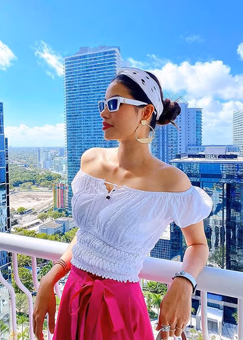 Nàng hoa hậu gốc Hải Phòng vừa chăm con vừa kinh doanh, làm người mẫu ở xứ cờ hoa.