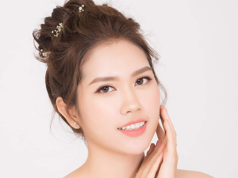 Bà xã của Minh Tiệp cho hay, cô yên tâm vì chồng luôn thẳng thắn khi bị những bóng hồng vây quanh.