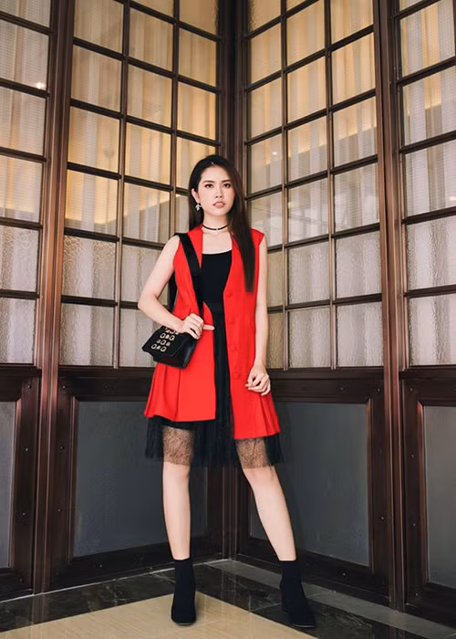 Sau khi kết hôn, Thùy Dương thi thoảng mới tham gia hoạt động nghệ thuật.